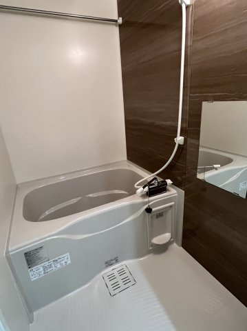 フジパレス高石駅北Ⅲの浴室|日々の疲れを癒すお風呂付です