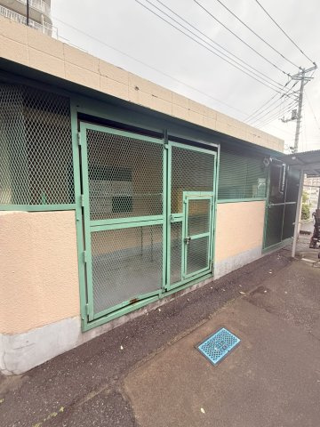 北越谷スカイハイツ弐号棟のその他共用部分|共用部・ゴミ置き場