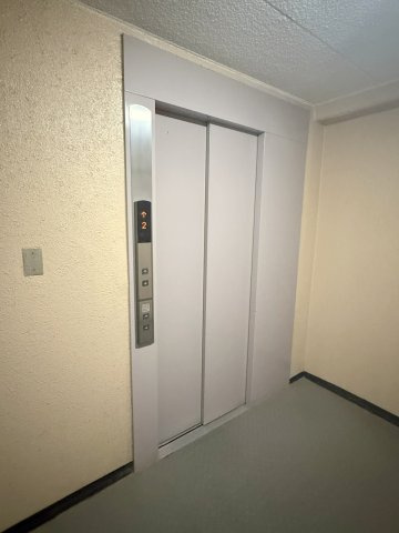 北越谷スカイハイツ弐号棟のその他共用部分|共用部・エレベーター