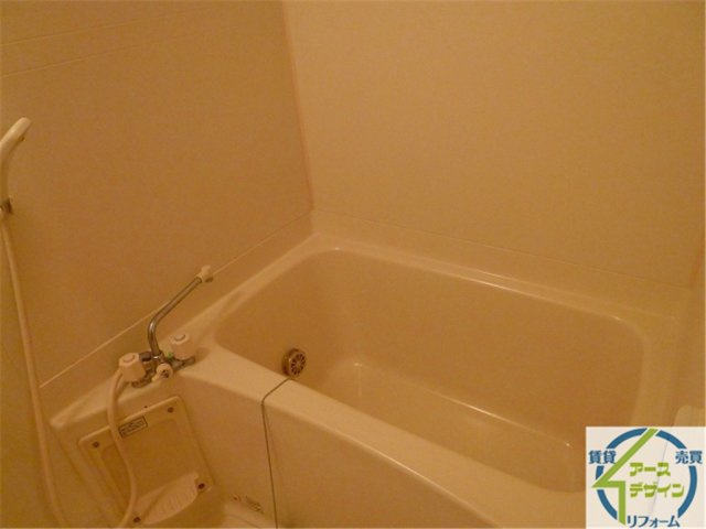 メゾン・ラフィネの浴室|※類似部屋