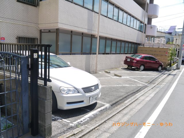 【駐車場】 | ランドステージ雑司が谷 | 自走式の駐車場がありますので、車必須のかたには、安心です。