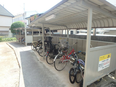 【その他共用部分】 | エスペランスモンドⅡ | 屋根付きの駐輪場