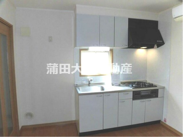 ガーデンコート多摩川のキッチン|3口ガスグリル付システムキッチン