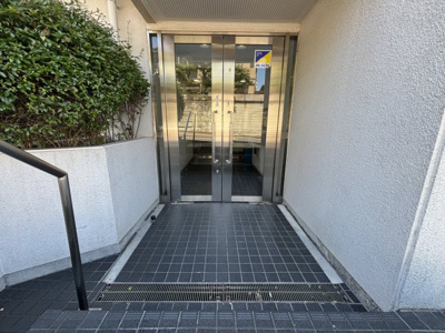 【エントランス】 | 鉄飛坂マンション