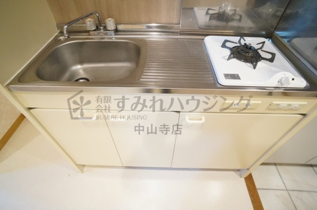 アッシュ宝塚のキッチン