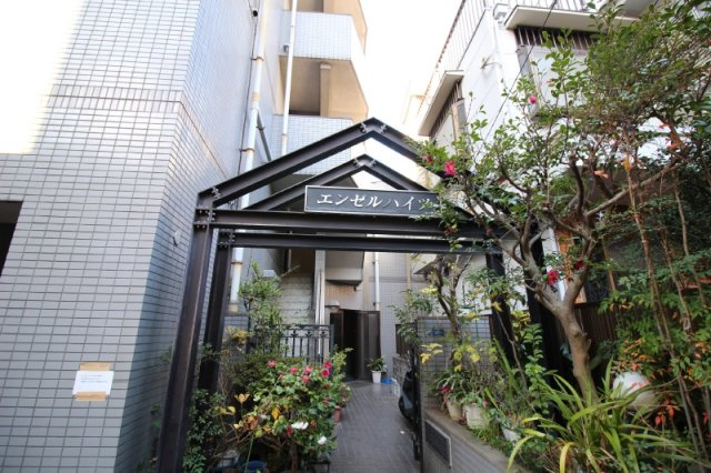 江東区東陽１丁目の賃貸マンションのエントランス