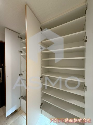 【収納】 | リーガル四ツ橋立売堀Ⅱ | 同マンション別部屋　参考写真