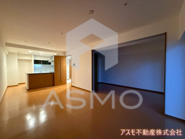 【居間・リビング】 | リーガル四ツ橋立売堀Ⅱ | 同マンション別部屋　参考写真