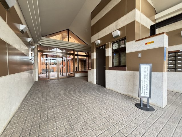 ライオンズマンション菅田第6のその他共用部分|風除室