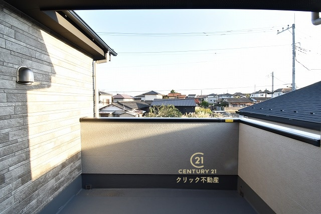 ケイアイフィット　日立市東大沼町　11期 　5のバルコニー|日当たり良好なバルコニーです。気分転換に出るだけでも、晴れた日にお洗濯物やお布団を一気に干すのも気持ちがいい♪