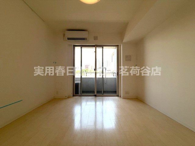 ※クリーニング完了前、同間取り別部屋参考写真