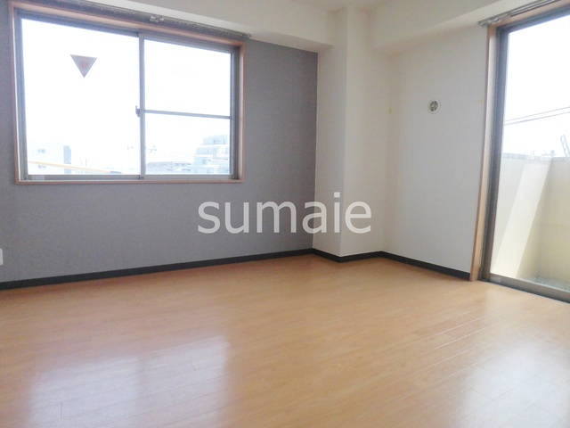 ラウンド・Ｍの寝室