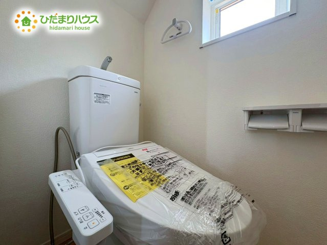 北茨城市中郷町日棚第1　新築戸建のトイレ|トイレは1F、2F共に完備！取り合いになることがありませんね(^^)/