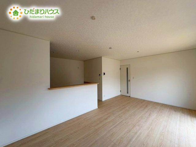 北茨城市中郷町日棚第1　新築戸建の居間・リビング|家族団らんの時間も増えそうなくつろぎのＬＤＫ☆