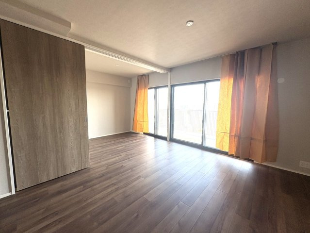 CITY TERRACE KANAMACHIの居間・リビング