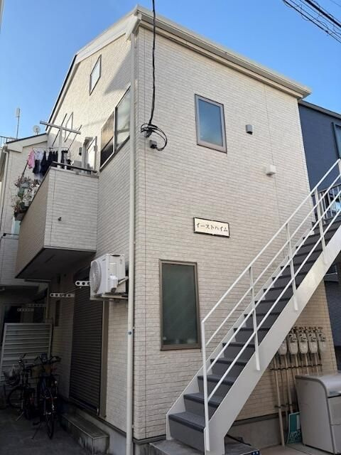 イーストハイムの外観