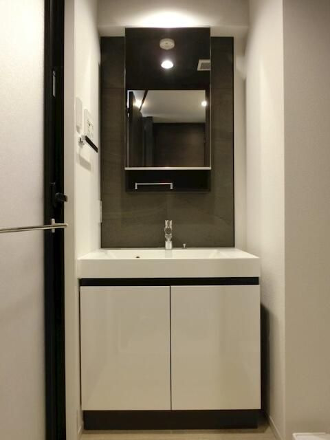 ＺＯＯＭ新宿西落合の洗面所