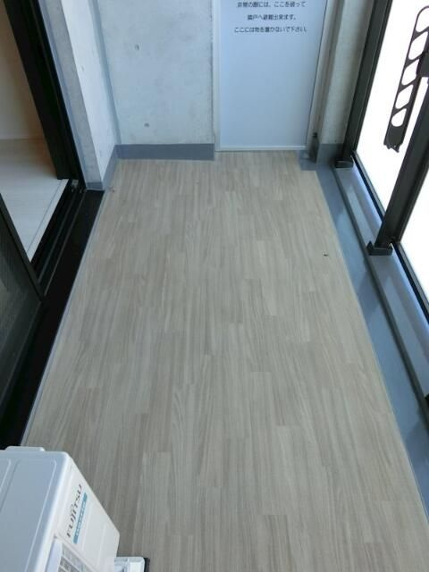 ＺＯＯＭ新宿西落合のバルコニー