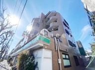 ラカーサモモイの画像