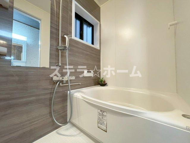 岸部北3 中古戸建の浴室|きれいなお風呂です