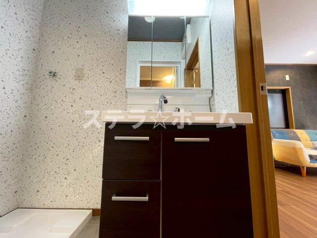 岸部北3 中古戸建の独立洗面台|独立洗面台、朝の身支度には欠かせません