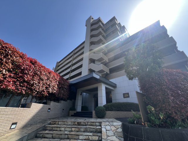 どこま～でもどこま～でも果てしない空～♪辛いことも吹き飛びそうな開放的な眺望！な【リノベ／クレストフォルム市が尾南】