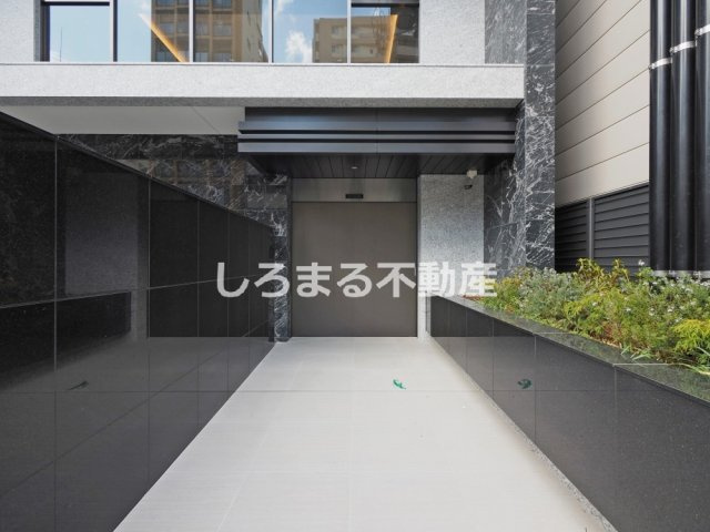 S-RESIDENCE松屋町asenceのエントランス