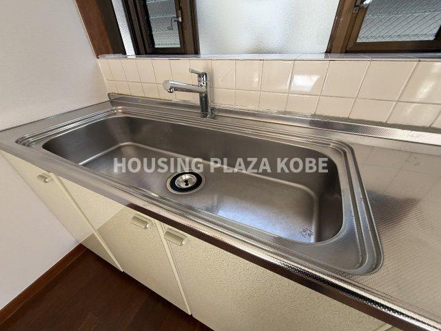 宮川町５丁目貸家のキッチン