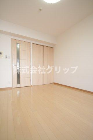 グリフィン横浜・山下公園弐番館の洋室