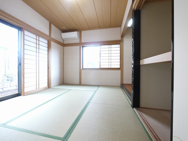 田原本新町貸家の和室|趣のある和室です