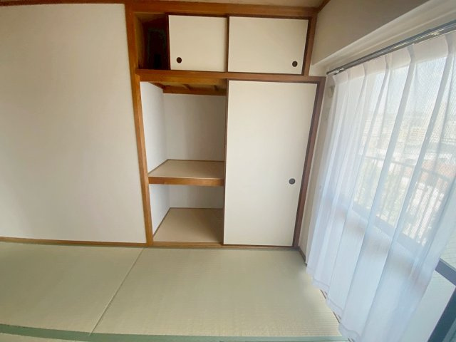 第一寿楽アビタシオンの和室