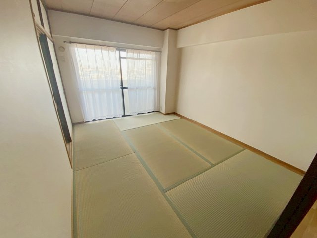 第一寿楽アビタシオンの和室