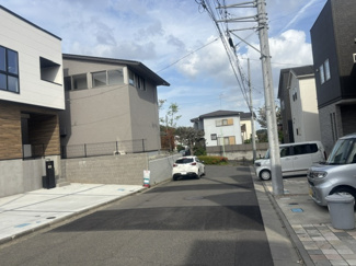 【前面道路含む現地写真】 | 前面道路