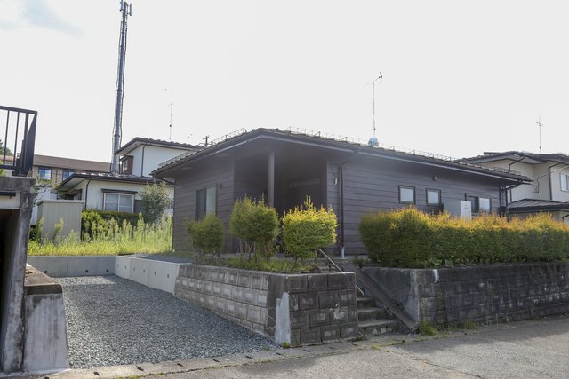 盛岡市東松園3丁目1-12