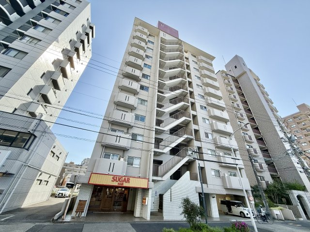 イトーピア植田マンションの外観