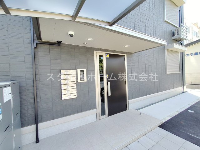 D-Square八町通のエントランス