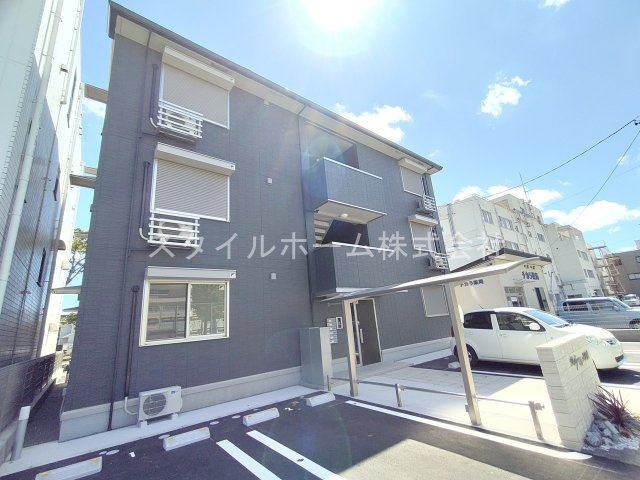 D-Square八町通の外観