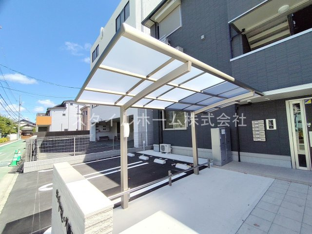 D-Square八町通の駐車場