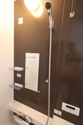《仲介手数料無料》桶川市神明１丁目5-2新築一戸建てTerrechezの浴室