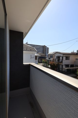 《仲介手数料無料》桶川市神明１丁目5-2新築一戸建てTerrechezのバルコニー