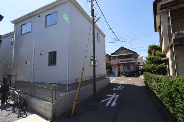 《仲介手数料無料》桶川市神明１丁目5-2新築一戸建てTerrechezの外観
