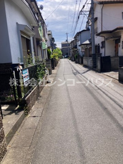 【前面道路含む現地写真】