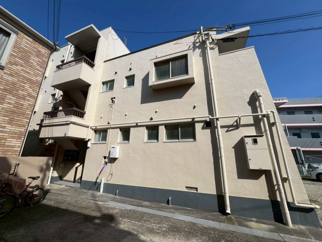 西舞マンションの外観