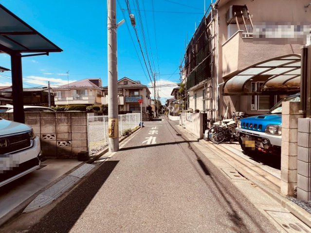 【前面道路含む現地写真】 | 練馬区関町南３丁目　新築戸建て | 落ち着いた住宅街でゆったり過ごせる住環境になります
