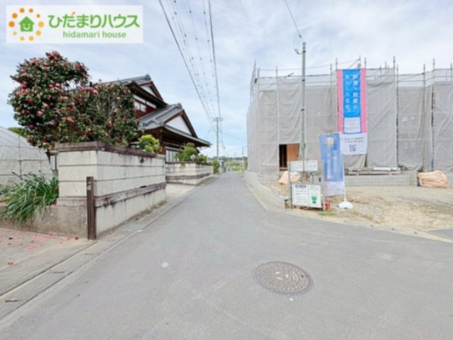 日立市川尻町第7　新築戸建　2号棟の前面道路含む現地写真