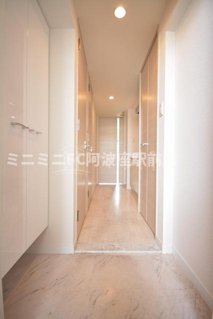 サムティ福島ＰＯＲＴＡの玄関