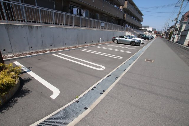 【駐車場】 | カーサ高善A棟