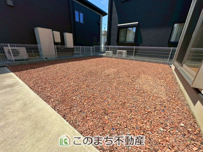 【庭】 | 宇都宮市宝木町二丁目戸建 | 大きなお庭でご家族や友人を招いてＢＢＱもできますね！お子様の水遊びにもぴったりです☆
