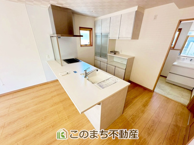 【キッチン】 | 宇都宮市宝木町二丁目戸建 | 人気のカウンターキッチンになっているので家族とコミュニケーションを取りながらでも家事をこなせます！