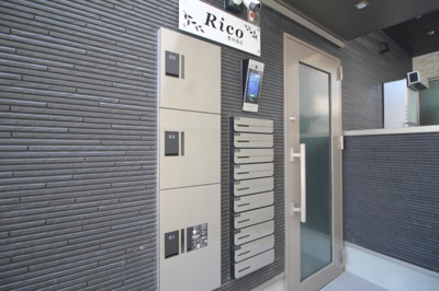 【エントランス】 | Rico豊中春日